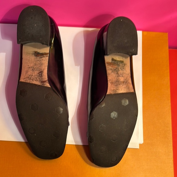 Gucci Black leather loafers size 37 Elegant Black Women's Loafers - Picture 7 of 12